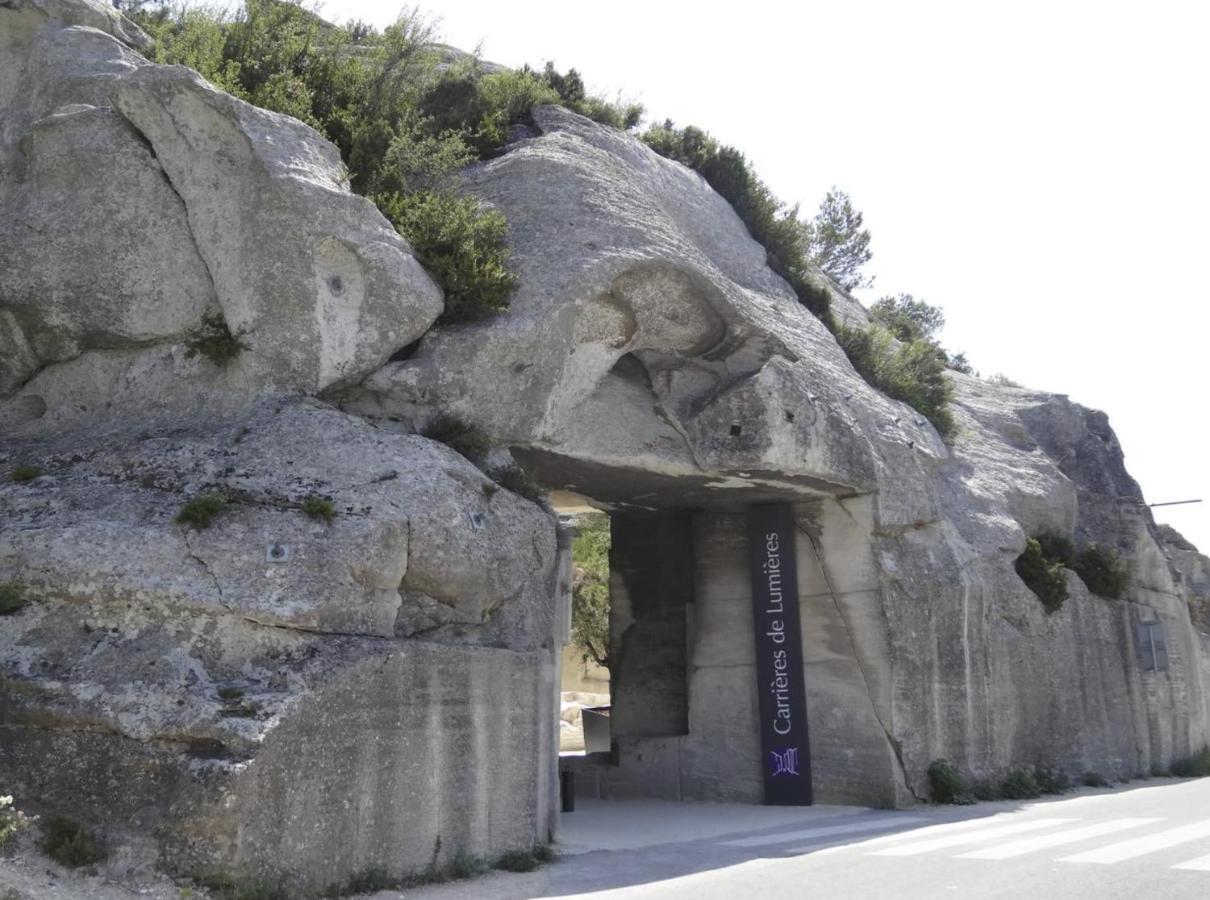 Les Baux-Beaux Apartment Bagian luar foto